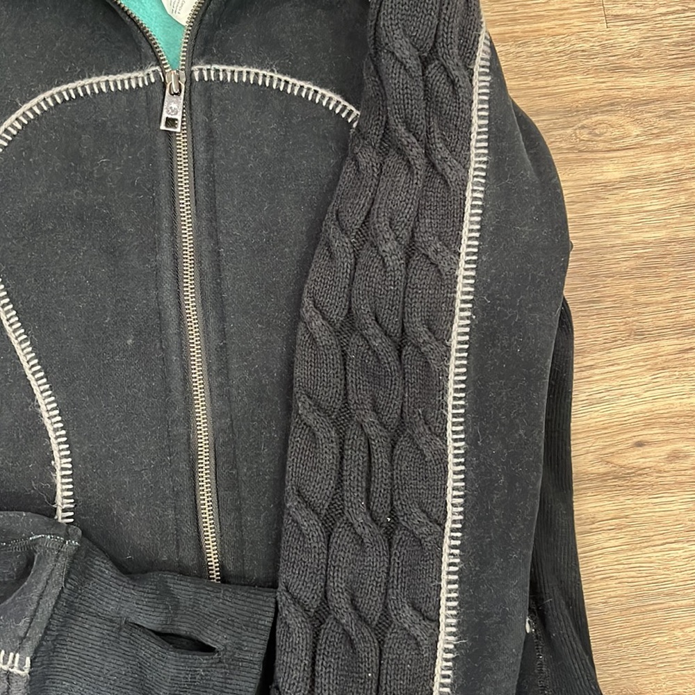 Lululemon Scuba Vintage Hoodie - Picture 4 of 6